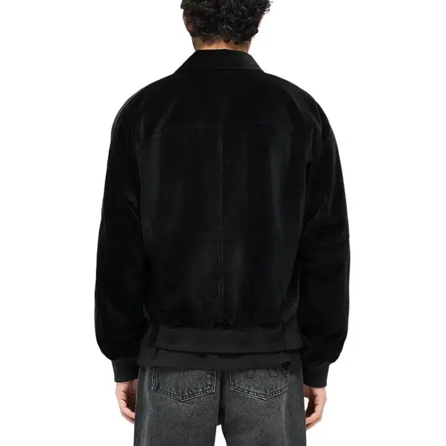 REPRESENT SS25
