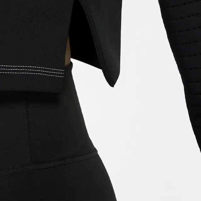 Nike Pro Luxe