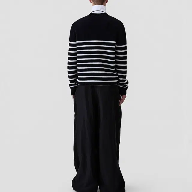 KARL LAGERFELD Logo