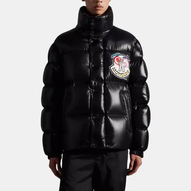 Moncler Bytham Logo