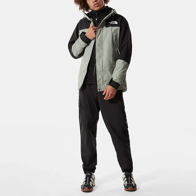 THE NORTH FACE