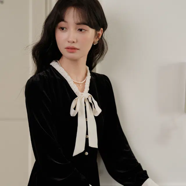 鹿向南 简约通勤舒适长袖连衣裙 女款 黑色