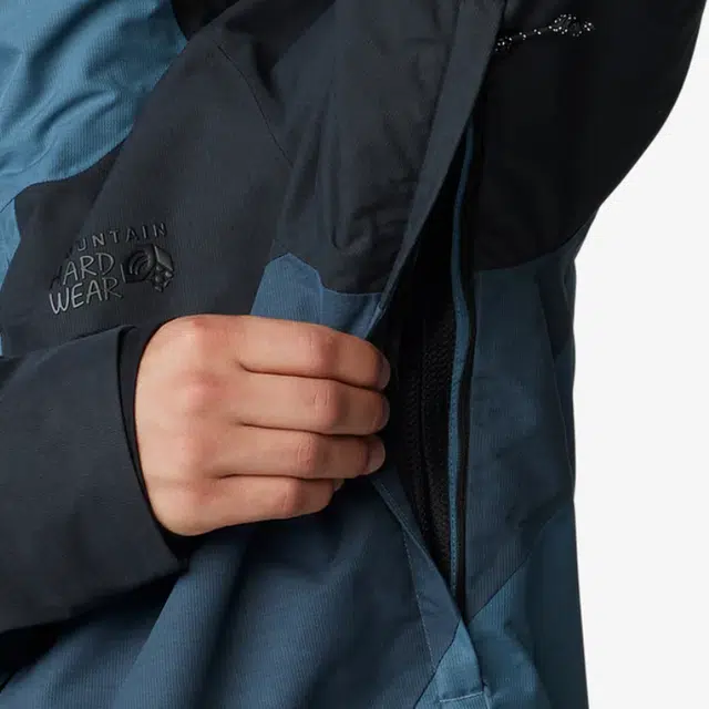 MOUNTAIN HARDWEAR MCloudBank