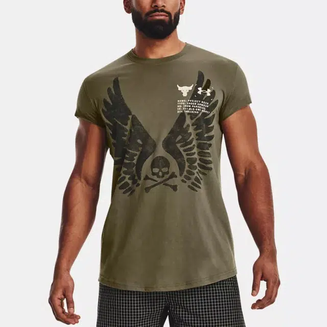 Under Armour T