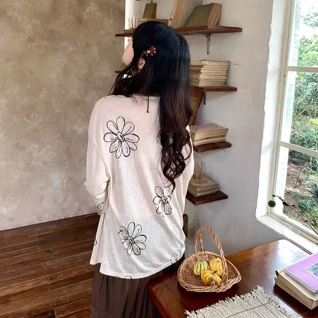 Kiki Clothing Boutique T