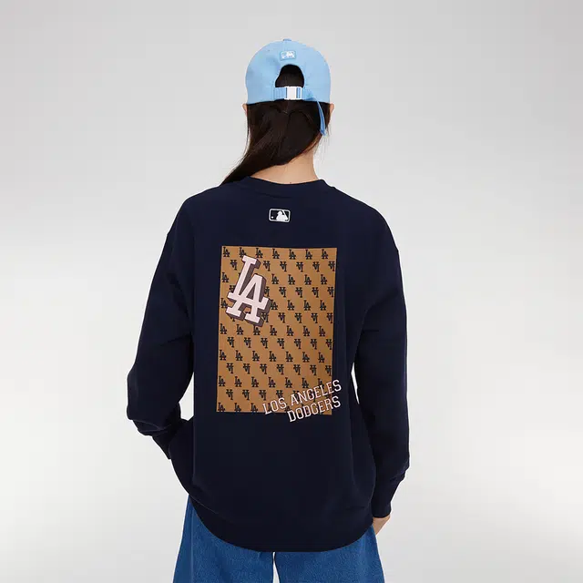 MLB