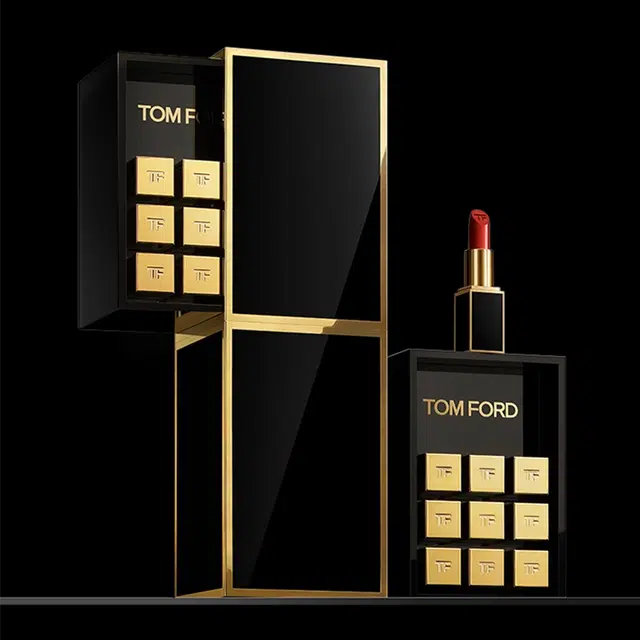 TOM FORD 5