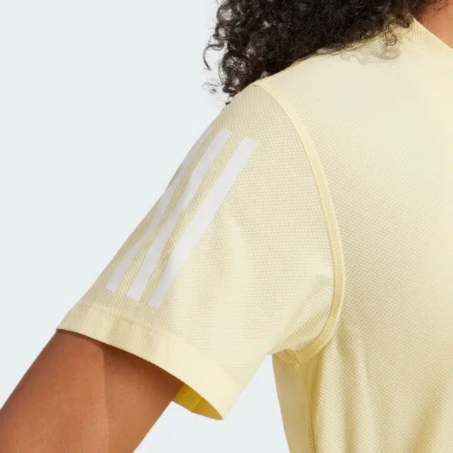 adidas OWN THE RUN TEE logo T