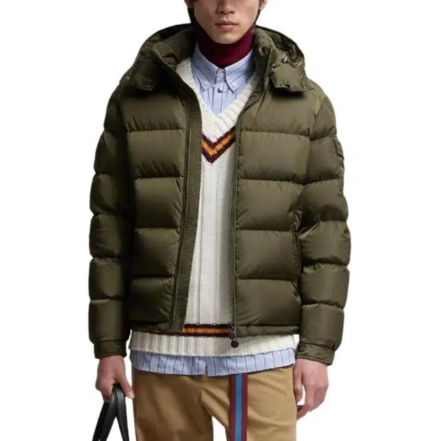 Moncler FW25 logo