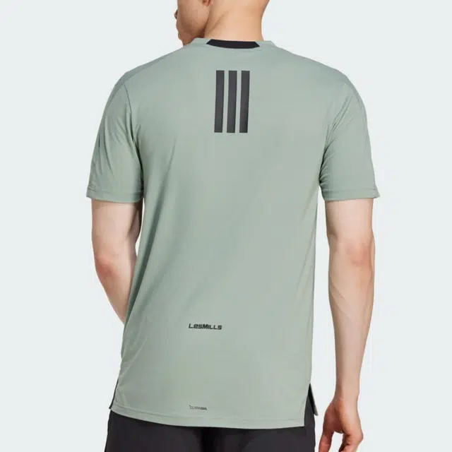 adidas LES MILLS T