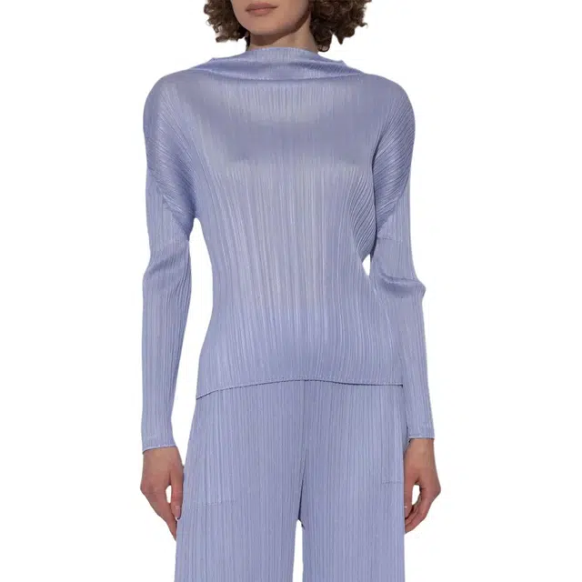 PLEATS PLEASE ISSEY MIYAKE T