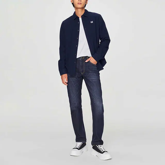 Lee