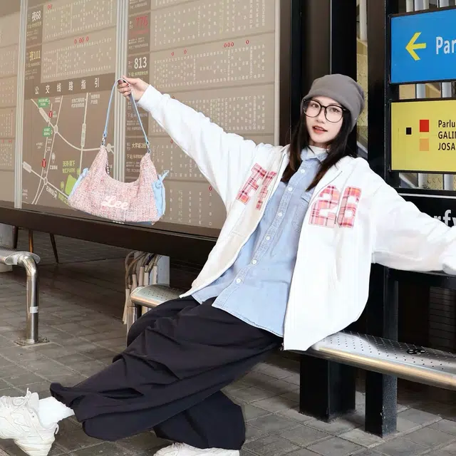 Lee
