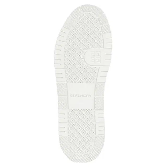 GIVENCHY G4