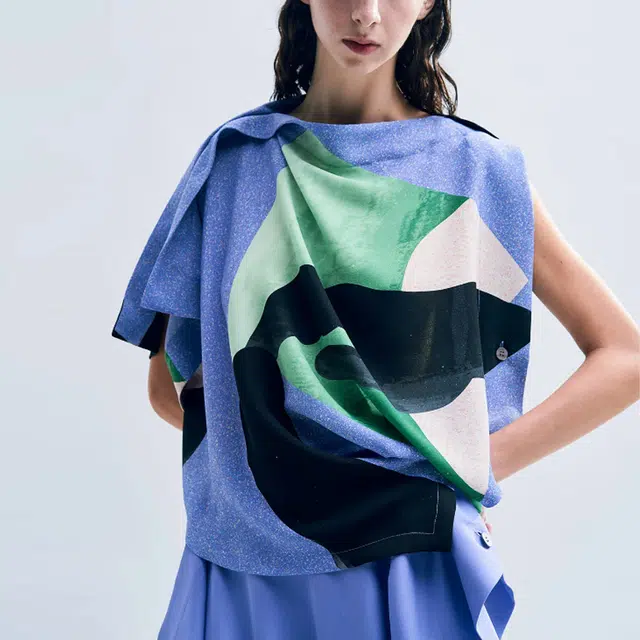 ISSEY MIYAKE SS23 T