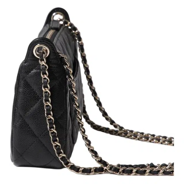 CHANEL 25A HOBO