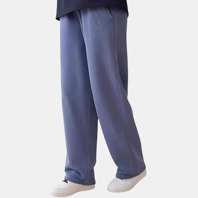 New Era 1900 Series Black Sweatpants