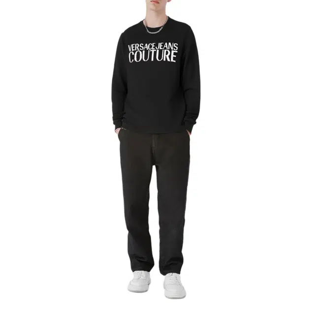 VERSACE JEANS COUTURE logo