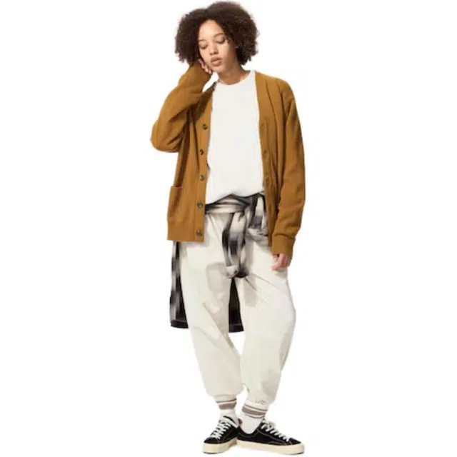 UNIQLO V-Neck Cardigan Brown