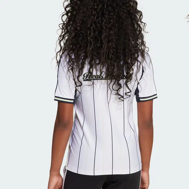adidas Real Madrid SS25 US PACK SHIRT logo