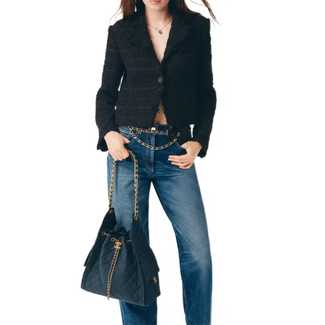 CHANEL 25B