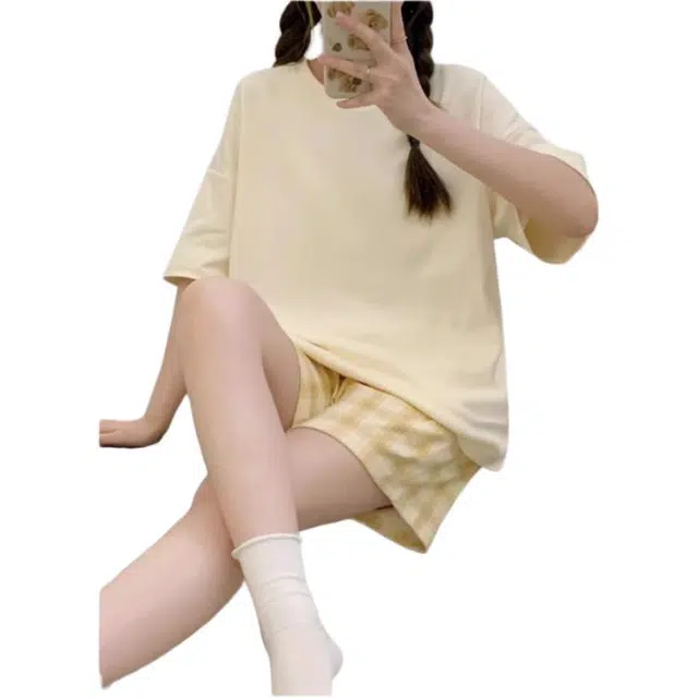 北极绒 纯棉夏季带胸垫卡通动漫短袖圆领短裤睡衣上装 女款