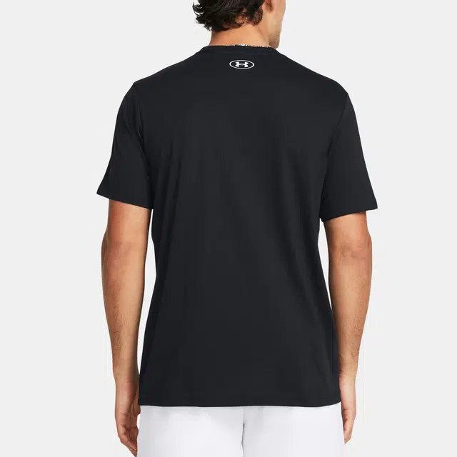 Under Armour logo T