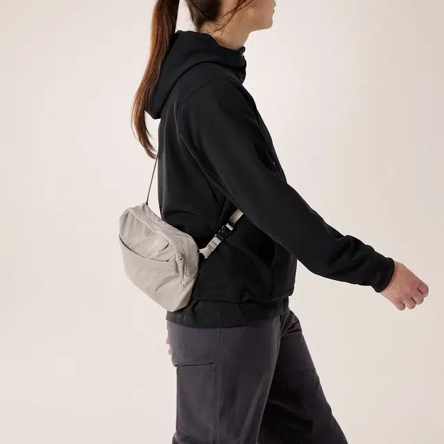 Arcteryx Heliad 6L Logo