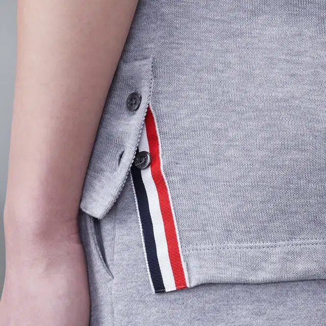 THOM BROWNE T