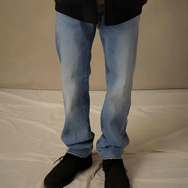 Levis