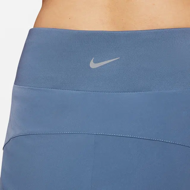 Nike Dri-FIT Bliss Logo