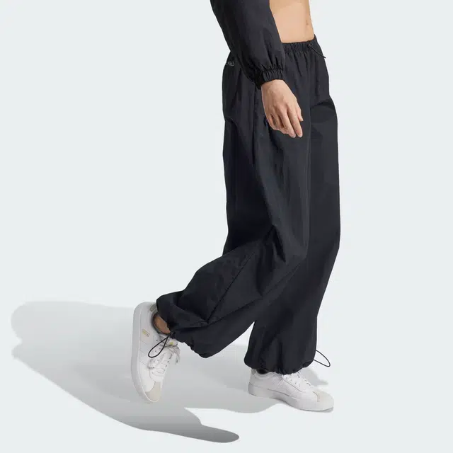 adidas CITY ESCAPE