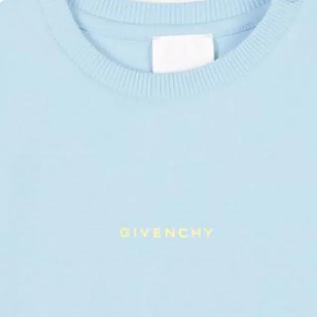 GIVENCHYT FW24 Logo
