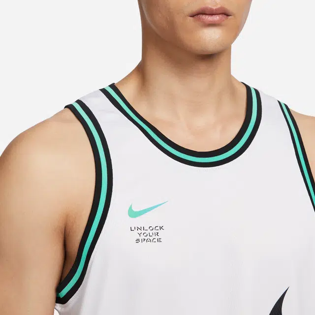 Nike SS23 Logo