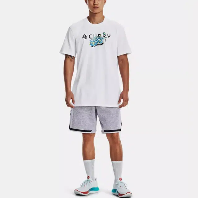 Under Armour T