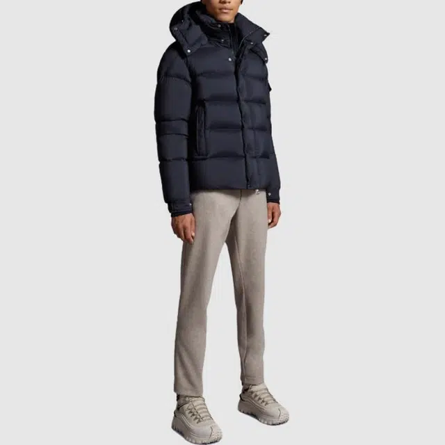 Moncler Vezere Short Down Jacket Navy