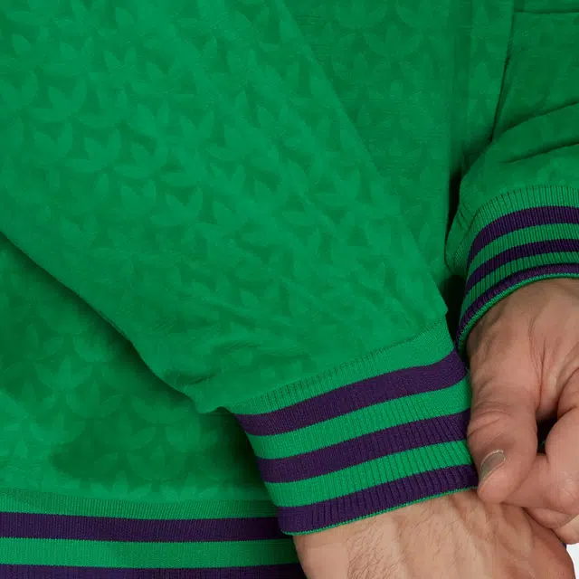 adidas originals Funnel Velour Logo