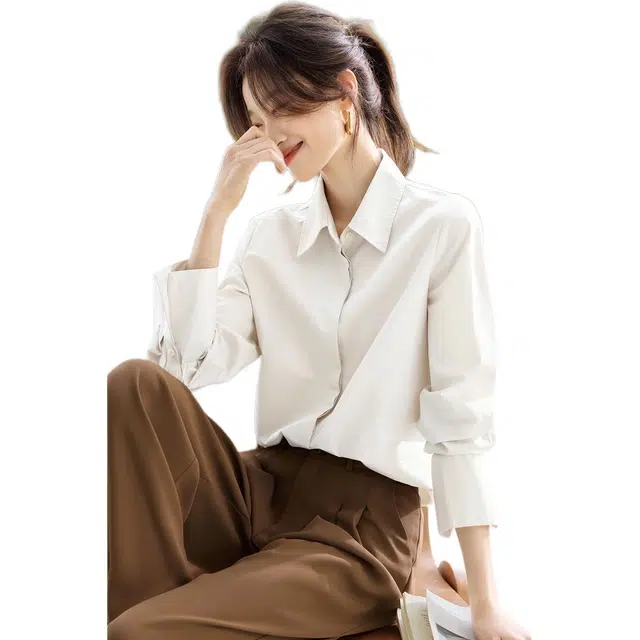 沫晗依美 挺括轻职场纯色常规长袖翻领商务通勤日常便服宽松腰衬衫 女款