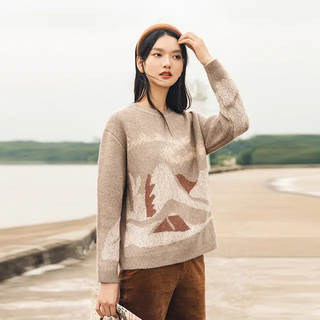 茵曼 图案提花圆领套头毛衣 女款