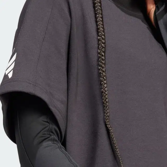 adidas x Stella McCartney LogoT