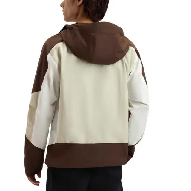 Under Armour Outdoor Urban logo