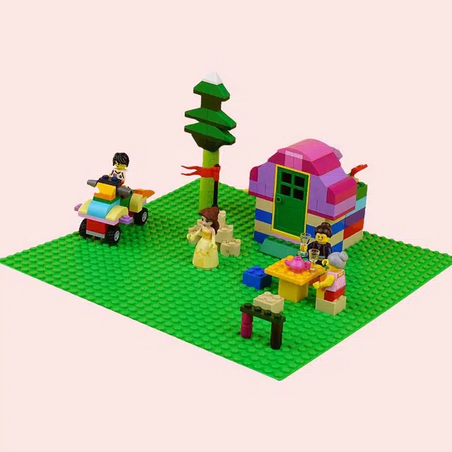 LEGO 10700