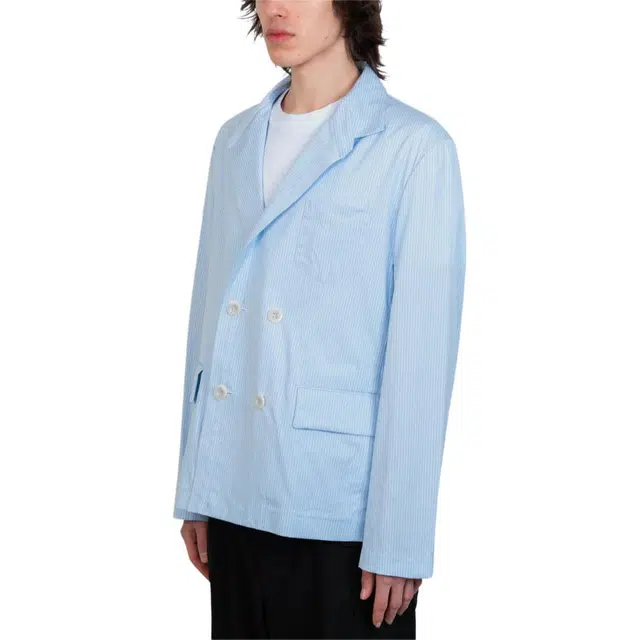Sacai