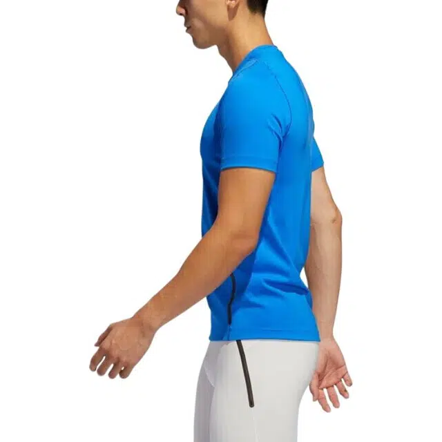 adidas T