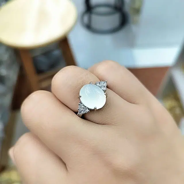 赐帛 简约精致轻奢复古国风气质优雅小众清冷高级感温婉细腻白月光白色恋人桃花运连连#好运 玉髓 戒指 男女同款情侣款