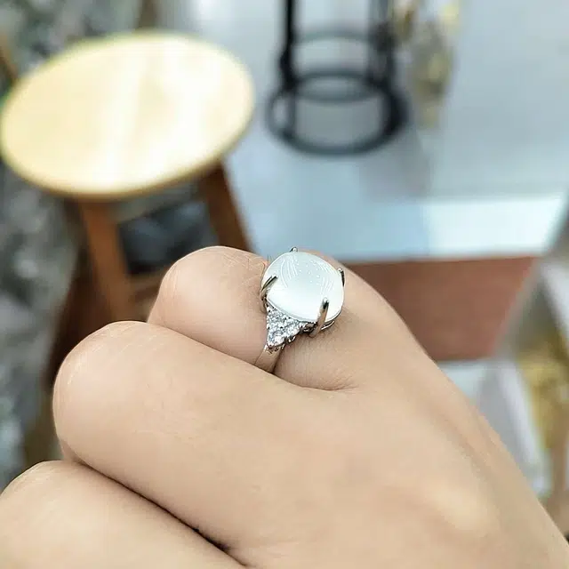 赐帛 简约精致轻奢复古国风气质优雅小众清冷高级感温婉细腻白月光白色恋人桃花运连连#好运 玉髓 戒指 男女同款情侣款