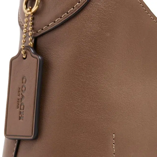COACH Brooklyn 28Logo