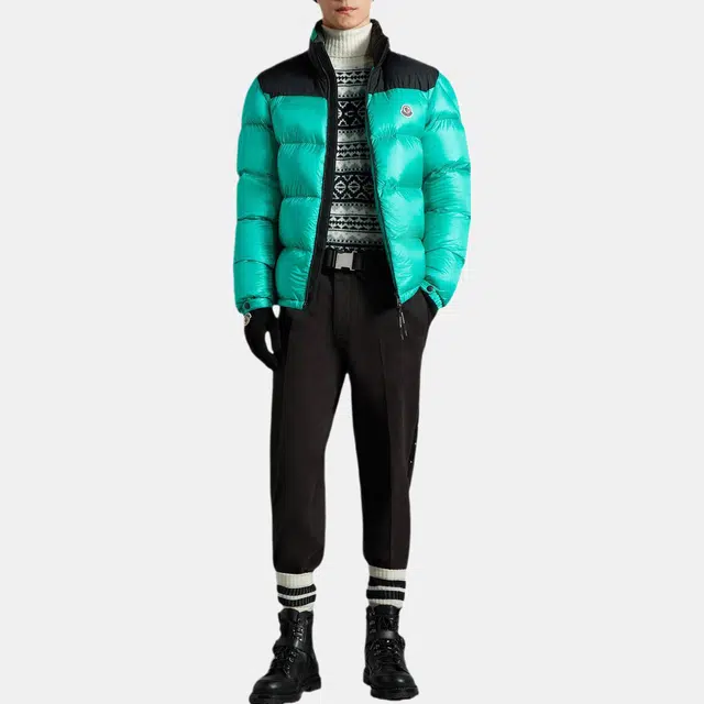 Moncler FW22 Peuplier Logo