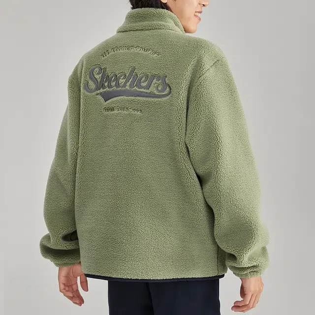 Skechers