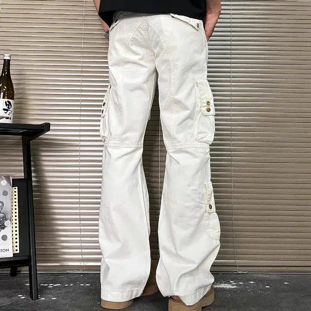 PAINT STAIN